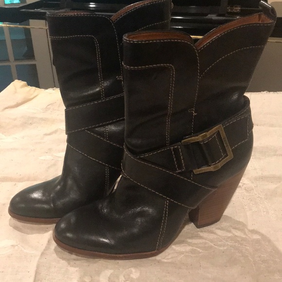 Frye leather “andrea” boots 👢 siz 6.5 EUC ❤️ - Picture 2 of 8